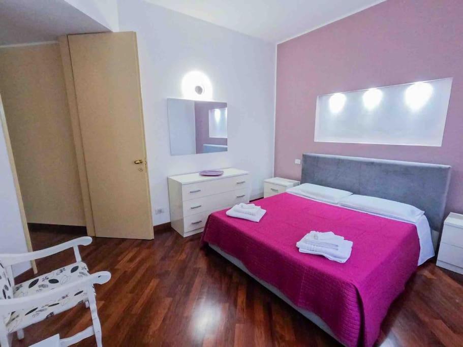Appartamento Grazioso Con Parcheggio Privato 皮亚琴察 外观 照片