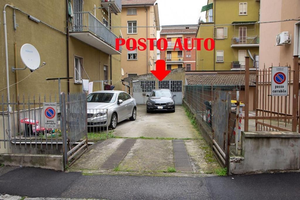 Appartamento Grazioso Con Parcheggio Privato 皮亚琴察 外观 照片