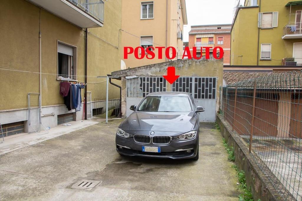 Appartamento Grazioso Con Parcheggio Privato 皮亚琴察 外观 照片